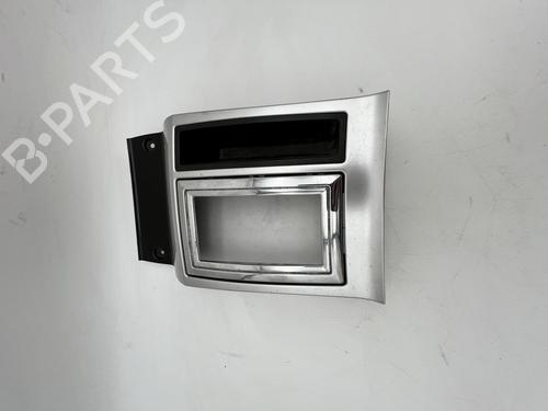Middle console CHRYSLER 300C (LX, LE) 3.0 CRD | BP39679014I22 - Image 2