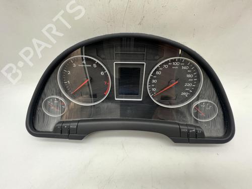 Kombiinstrument Kombiinstrument AUDI A4 B6 (8E2) 2.0 FSI (150 hp) 39680266 39680266