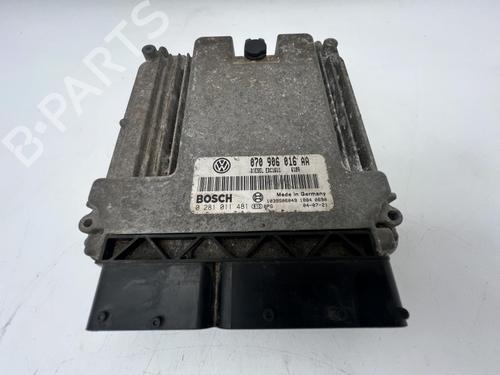Used Engine control unit (ECU) Engine control unit (ECU) VW TOUAREG (7LA, 7L6, 7L7) 5.0 V10 TDI (313 hp) 40445056 40445056