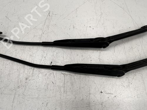Used Front windshield wiper arm Front windshield wiper arm CHRYSLER CROSSFIRE 3.2 (218 hp) 39678056 39678056