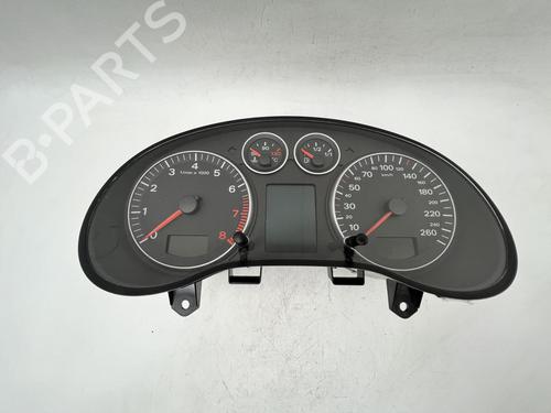 Used Instrument cluster Instrument cluster AUDI A3 Sportback (8PA) 1.8 TFSI (160 hp) 39682325 39682325