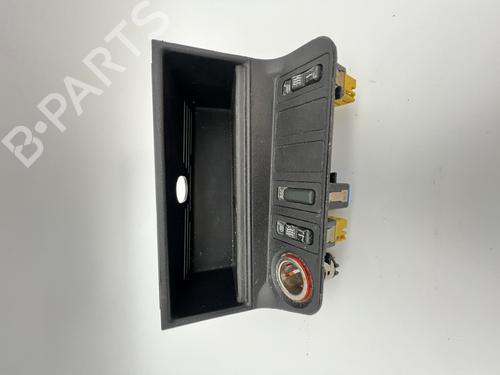 Used Cup/Object holder Cup/Object holder BMW 3 Touring (E36) 323 i (170 hp) 39679001 39679001