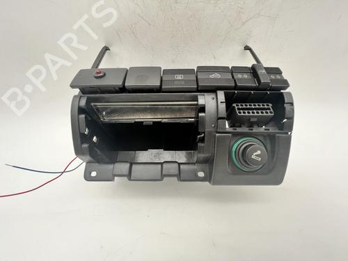 Kombi Kontakt / Stilkkontakt Kombi Kontakt / Stilkkontakt VW GOLF III Cabriolet (1E7) 1.6 (101 hp) 39683120 39683120