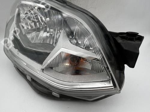 Used Right headlight Right headlight VW UP! (121, 122, BL1, BL2, BL3, 123) 1.0 (60 hp) 40014070 40014070
