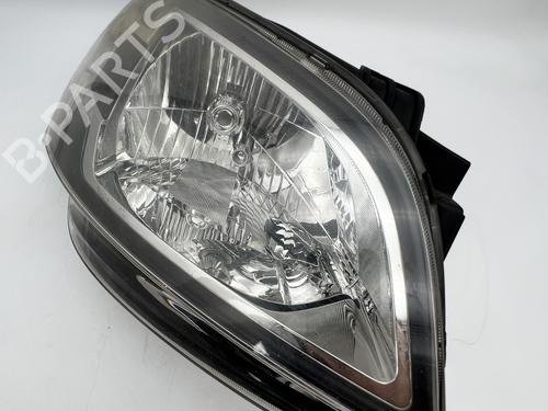 Used Right headlight Right headlight KIA SOUL I (AM) 1.6 CVVT (126 hp) 39683243 39683243