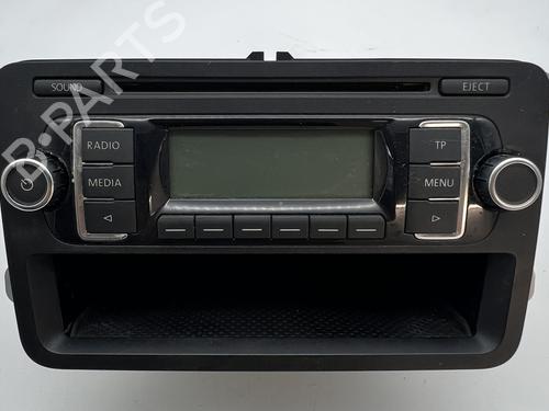Used Radio Radio VW GOLF VI (5K1) 1.6 (102 hp) 39672434 39672434
