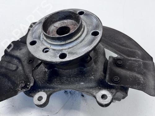 Used Left front steering knuckle Left front steering knuckle BMW 7 (E65, E66, E67) 730 d (211 hp) 39672827 39672827