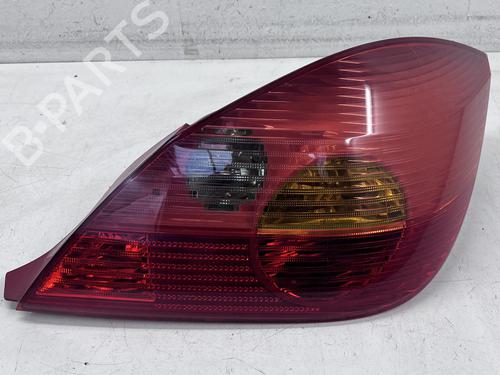 right-taillight-opel-tigra-twintop-x04-2004-2005-2006-2007-2008-2009-2010-39677671 main image