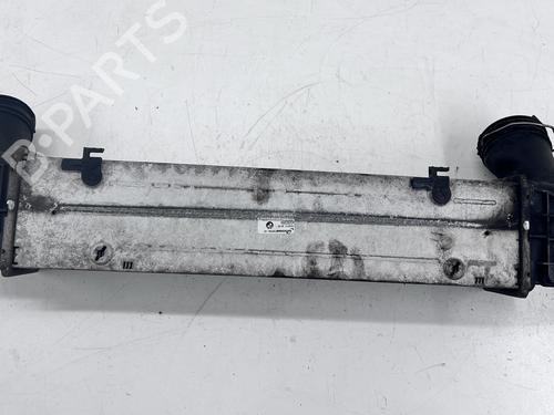 Intercooler Intercooler BMW 3 Touring (E91) 320 d (184 hp) 39675241 39675241