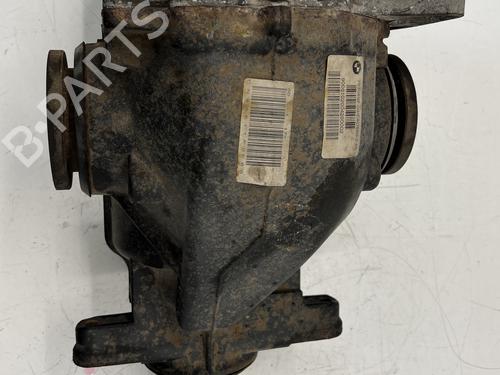 Differential hinten für Differential hinten BMW 5 (E60) 525 d (177 hp) 39675588 39675588