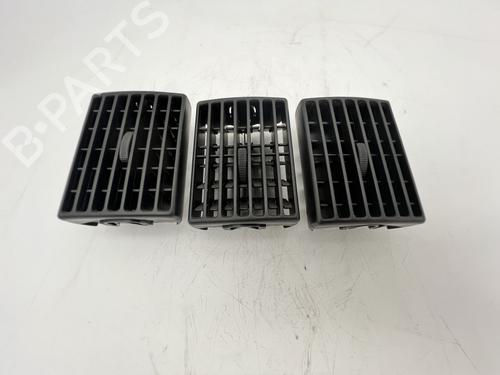 Difusor / Saída de ar Difusor / Saída de ar AUDI 80 B4 Saloon (8C2) 2.0 E (115 hp) 39677129 39677129