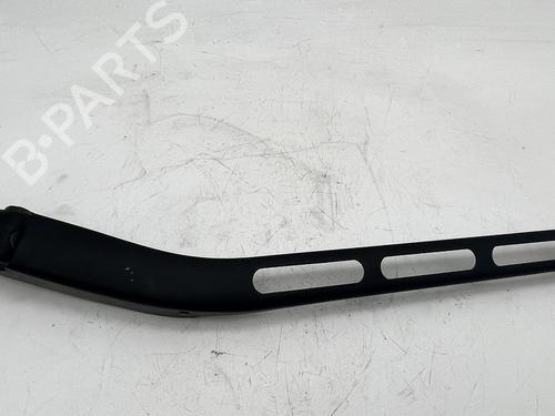 Used Front windshield wiper arm Front windshield wiper arm 39682148 39682148