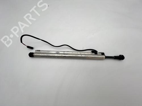 electronic-module-opel-tigra-twintop-x04-2004-2005-2006-2007-2008-2009-2010-39677863 main image