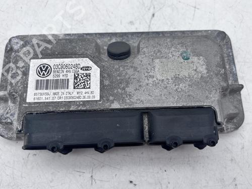 Used Engine control unit (ECU) Engine control unit (ECU) VW GOLF VI (5K1) 1.4 (80 hp) 39675363 39675363