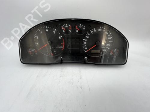 Kombiinstrument Kombiinstrument AUDI A6 C5 (4B2, 4B4) 2.4 (165 hp) 39674975 39674975