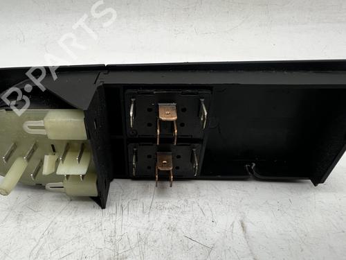 Left front window switch AUDI 80 B4 Avant (8C5) 2.6 | BP39675128I27 - Image 5
