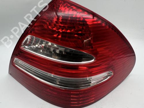 Højre baglygte Højre baglygte MERCEDES-BENZ E-CLASS (W211) E 220 CDI (211.006) (150 hp) 39671744 39671744