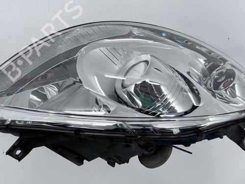 Used Right headlight Right headlight MERCEDES-BENZ A-CLASS (W169) A 150 (169.031, 169.331) (95 hp) 40090401 40090401