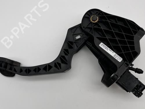 Used Clutch pedal Clutch pedal VW GOLF VI (5K1) 1.4 (80 hp) 40090378 40090378