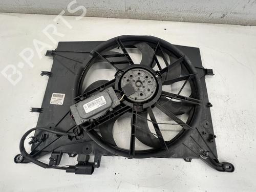 Used Radiator fan Radiator fan 39673269 39673269