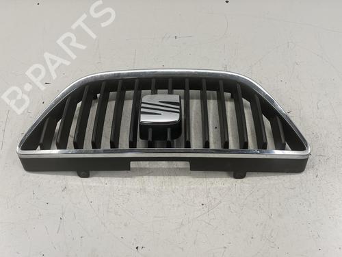 Used Grille Grille SEAT IBIZA IV (6J5, 6P1) 1.2 (70 hp) 39989353 39989353