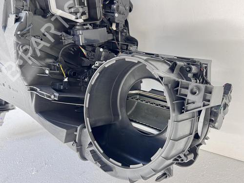 Heater matrix box BMW 1 Convertible (E88) 118 i | BP39682582M61 - Image 9