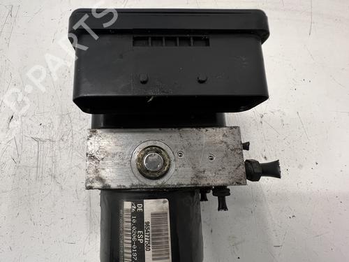 Used ABS pump ABS pump PEUGEOT 1007 (KM_) 1.4 (75 hp) 39682385 39682385