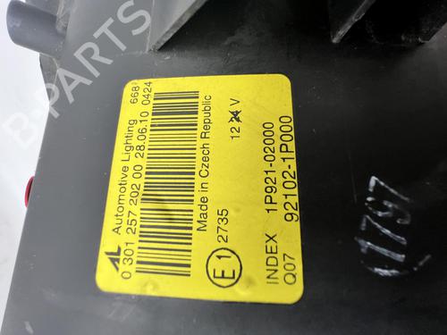 Right headlight KIA VENGA (YN) 1.6 CRDi 128 | BP40042543C29 - Image 7