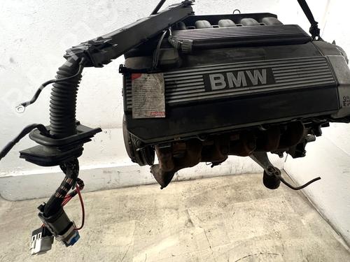Motor Motor BMW 5 (E34) 520 i 24V (150 hp) 39682172 39682172