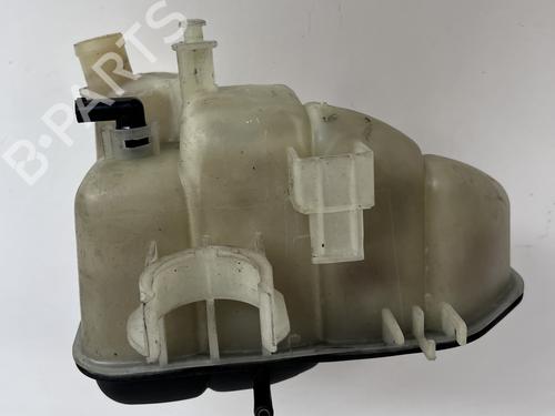 Ekpansionstank Ekpansionstank MERCEDES-BENZ CLK (C209) CLK 240 (209.361) (170 hp) 39682976 39682976