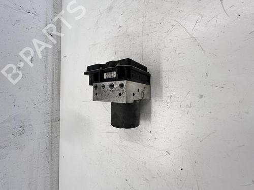 ABS pump BMW 5 (E60) 520 i | BP39682312M43 - Image 9