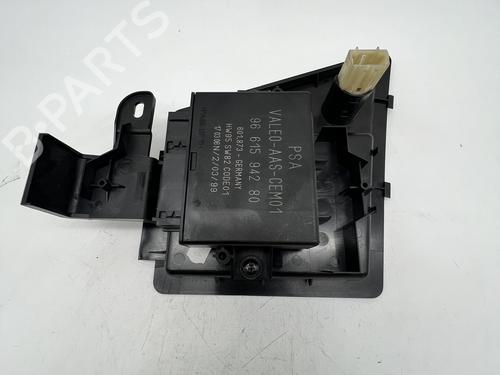 Electronic module PEUGEOT 307 CC (3B) 2.0 16V | BP39677004M83 - Image 4