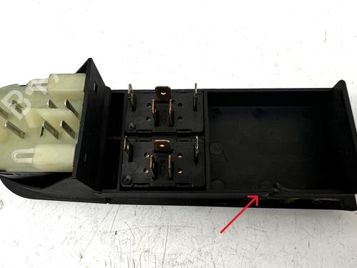 Left front window switch AUDI 80 B4 Avant (8C5) 2.6 | BP39675128I27 - Image 4