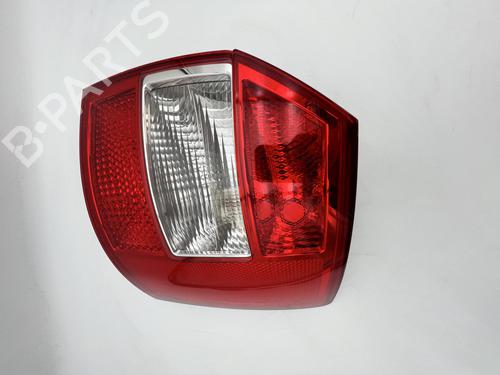 right-taillight-audi-a4-b6-avant-8e5-2000-2001-2002-2003-2004-2005-39672841 main image