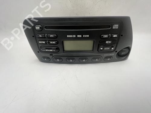 Used Radio Radio FORD STREET KA (RL2) 1.6 (95 hp) 40077873 40077873