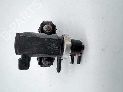 Andre Andre LAND ROVER DISCOVERY II (L318) 2.5 Td5 4x4 (139 hp) 39679947 39679947