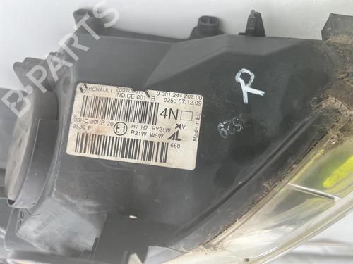 Used Right headlight Right headlight RENAULT MEGANE III Grandtour (KZ0/1) 1.9 dCi (KZ0J, KZ0N, KZ1S) (131 hp) 39992676 39992676