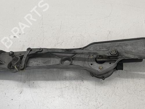 front-wipers-mechanism-bmw-5-touring-e39-1996-1997-1998-1999-2000-2001-2002-2003-2004-40258790 main image