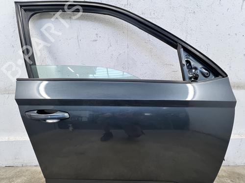 Used Right front door Right front door SKODA FABIA III (NJ3) 1.0 (75 hp) 39678023 39678023