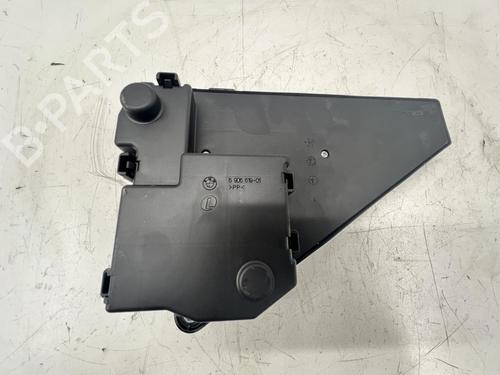 Fuse box BMW 5 Touring (E61) 523 i | BP39680445E1 - Image 5