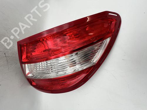 Used Right taillight Right taillight MERCEDES-BENZ C-CLASS (W204) C 180 Kompressor (204.046) (156 hp) 40197105 40197105