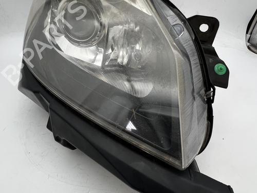 Used Right headlight Right headlight RENAULT CLIO III Grandtour (KR0/1_) 1.2 16V (KR0P) (101 hp) 39682662 39682662