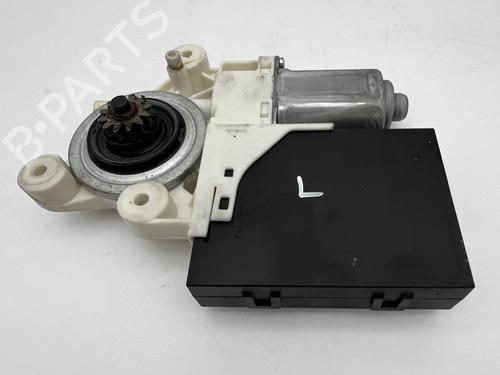 Used Left front window motor Left front window motor VOLVO V50 (545) 1.6 D (110 hp) 39683055 39683055
