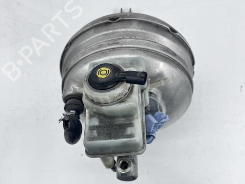 Used Servo brake Servo brake BMW 7 (E65, E66, E67) 730 d (218 hp) 39678649 39678649