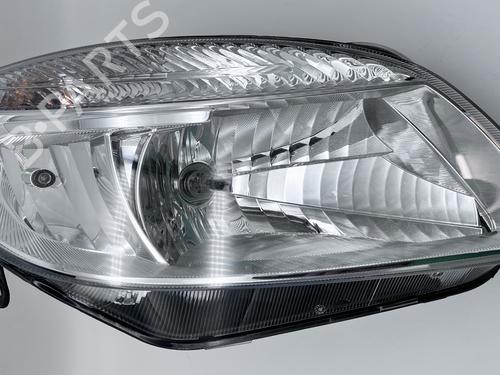 Used Right headlight Right headlight SKODA FABIA II Combi (545) 1.6 (105 hp) 39671555 39671555
