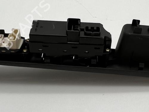 Left front window switch MAZDA 6 Hatchback (GG) 2.0 (GGES) | BP39677251I27 - Image 3