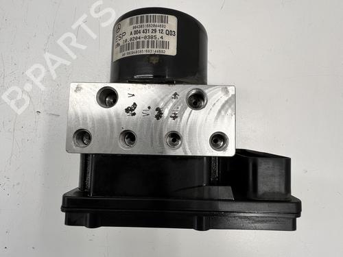 Used ABS pump ABS pump MERCEDES-BENZ C-CLASS Coupe (CL203) C 180 Kompressor (203.746) (143 hp) 39676287 39676287