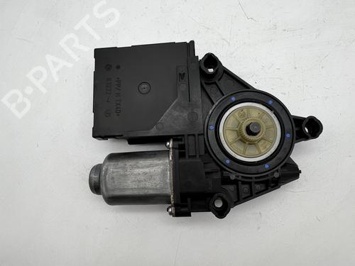 Left front window motor VW GOLF VI (5K1) 1.6 | BP39674304E21 - Image 3