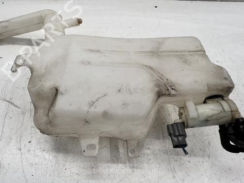 Used Windscreen washer tank Windscreen washer tank MAZDA 2 (DE_, DH_) 1.3 (DE3FS) (75 hp) 39682114 39682114