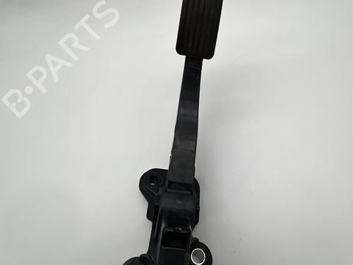 Pedal Pedal MITSUBISHI LANCER VIII Sportback (CX_A) 2.0 DI-D (CX8A) (140 hp) 39676785 39676785